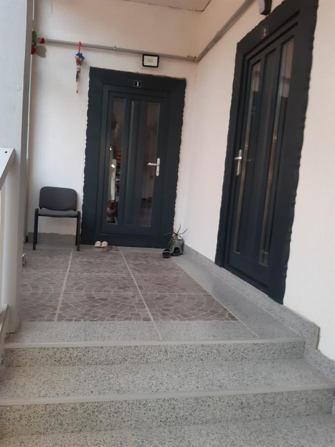 Casa J. Gusbeth Apartment Brasov Bagian luar foto