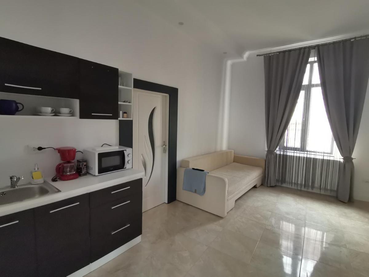 Casa J. Gusbeth Apartment Brasov Bagian luar foto