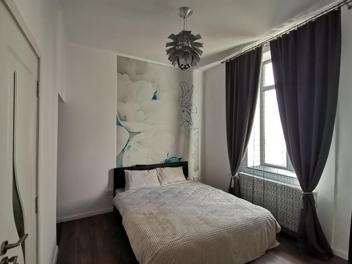 Casa J. Gusbeth Apartment Brasov Bagian luar foto