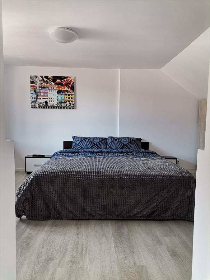 Casa J. Gusbeth Apartment Brasov Bagian luar foto