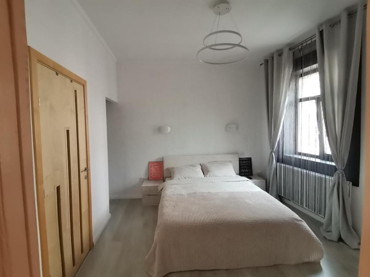 Casa J. Gusbeth Apartment Brasov Bagian luar foto